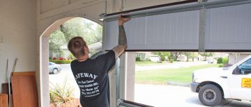 Important things for focusing the best garage door repair services